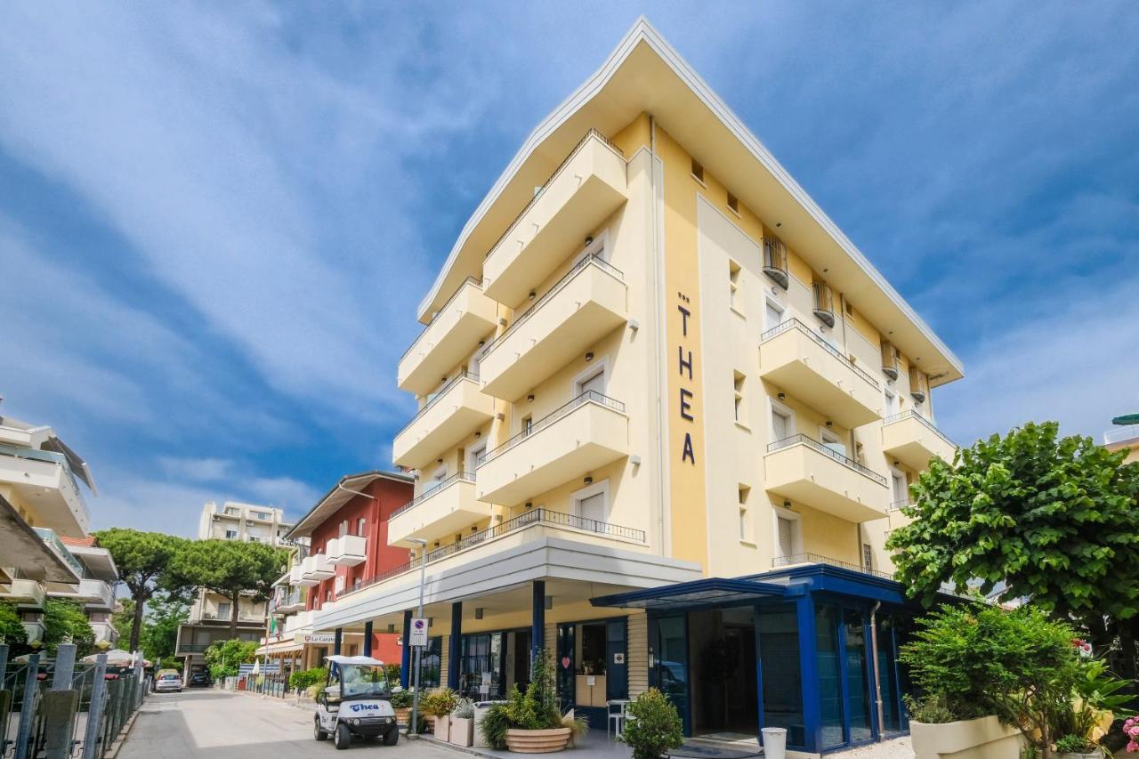 Hotel Thea Bellaria-Igea Marina Exteriör bild