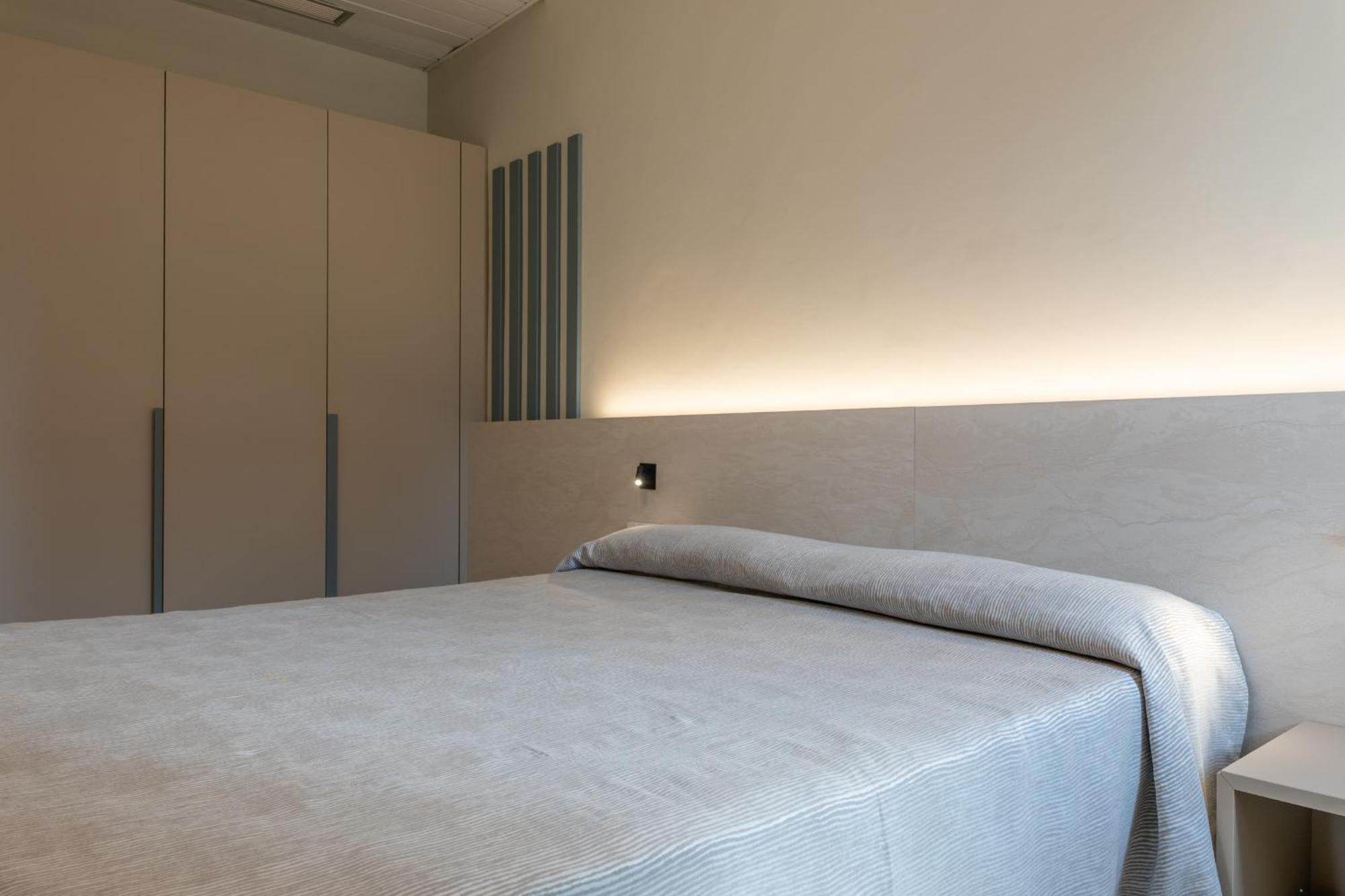 Hotel Thea Bellaria-Igea Marina Exteriör bild